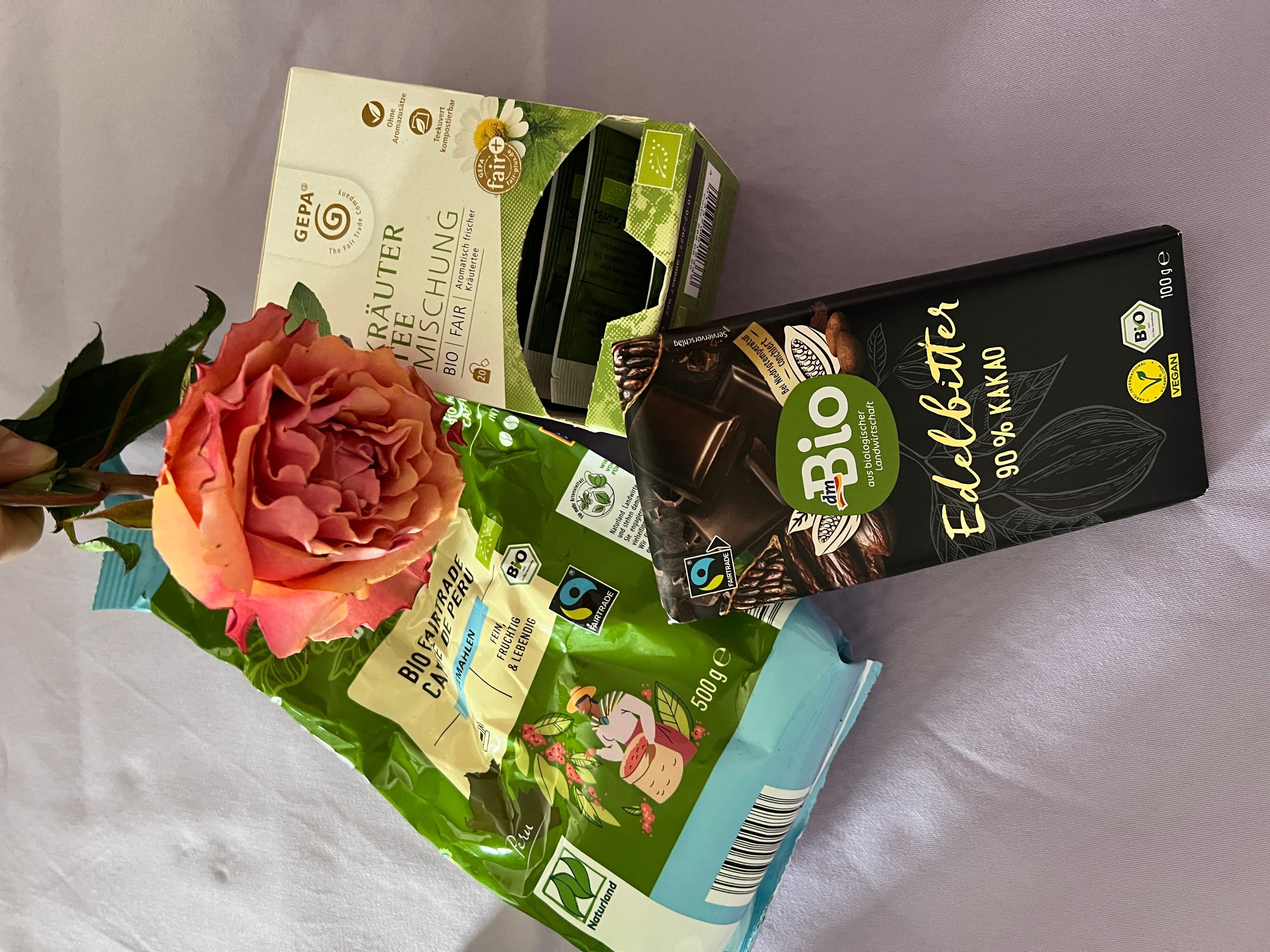 Täglich fair! Nicht nur im Fairbruary. (Platz 4 wären faire Rosen)